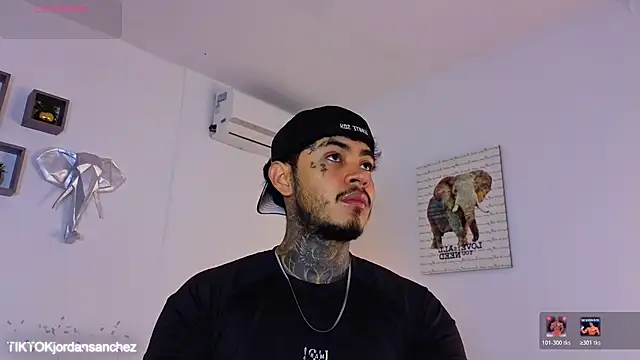 JordanSmiith  online show from 01-12-26, 03:17