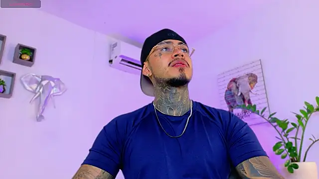 JordanSmiith  online show from 04-14-26, 08:59