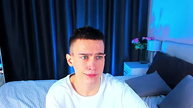 Kevin Kesi online show from 02-04-25, 03:36