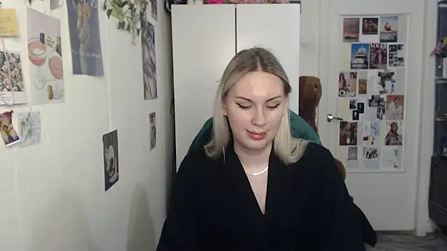 CapriScorpion online show from 02-02-25, 04:32