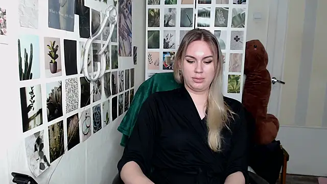 CapriScorpion online show from 10-01-25, 12:11