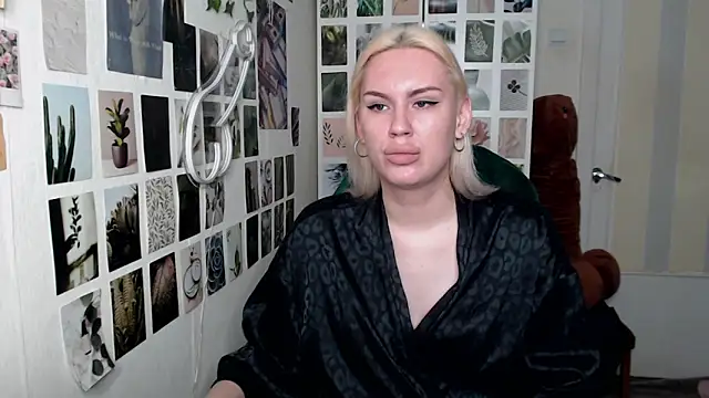 CapriScorpion online show from 10-18-25, 10:38