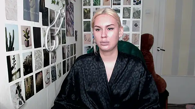 CapriScorpion online show from 10-20-25, 12:49