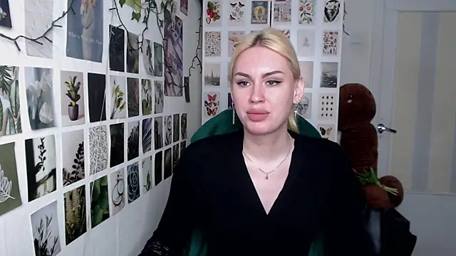 CapriScorpion online show from 04-06-26, 04:19