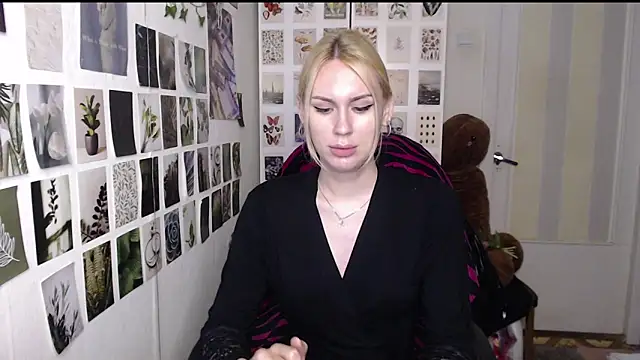 CapriScorpion online show from 06-18-26, 01:37
