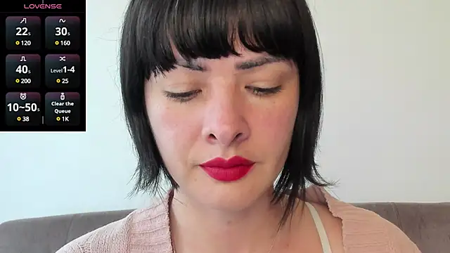 queen fetish online show from 02-13-25, 09:38