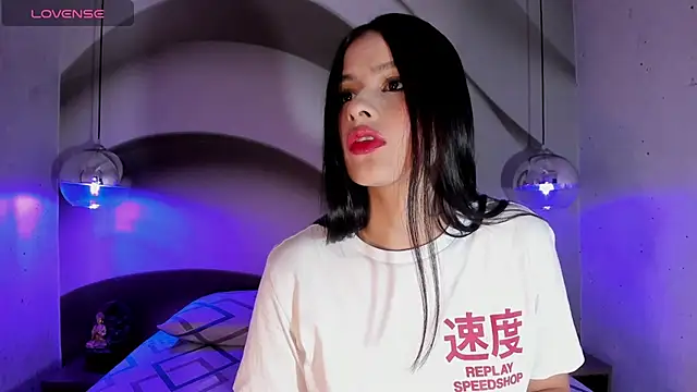 AnneDixie online show from 10-14-25, 03:07