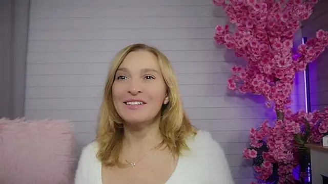 ms natty online show from 10-25-25, 12:23