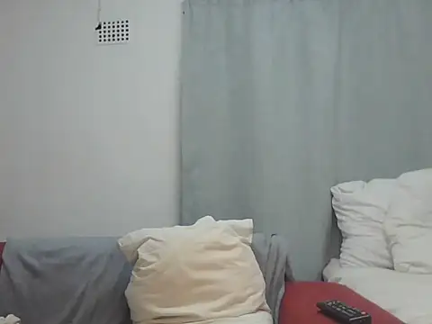 Sexxybella27 online show from 12-16-25, 09:31