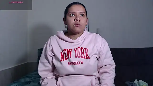 agata 22 online show from 04-20-26, 03:20