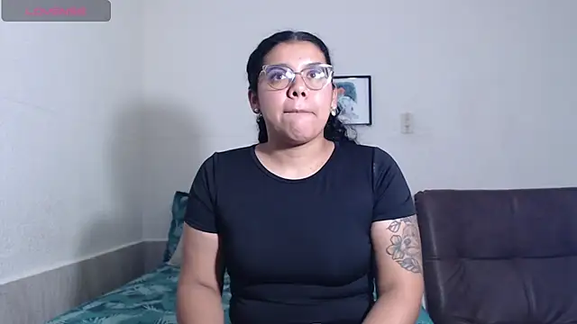 agata 22 online show from 07-26-26, 03:47