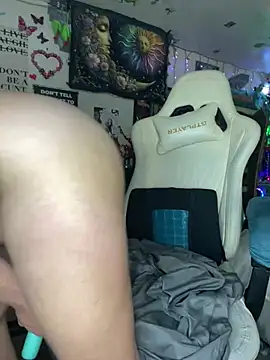 TrenaAnne online show from 03-08-25, 04:34