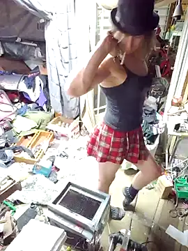 cdressupdiva online show from 01-29-25, 06:54