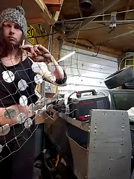 cdressupdiva online show from 03-01-25, 09:15