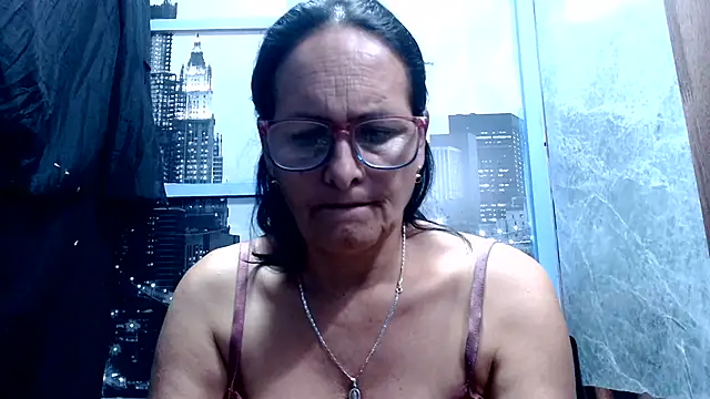 Nastylatinaxxx online show from 06-13-26, 11:57