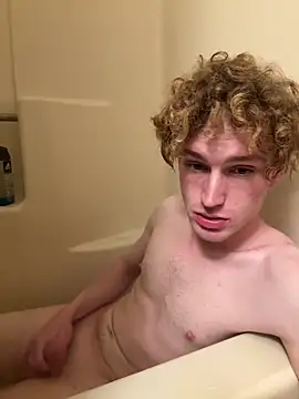 CreamyAustin online show from 03-10-26, 01:43