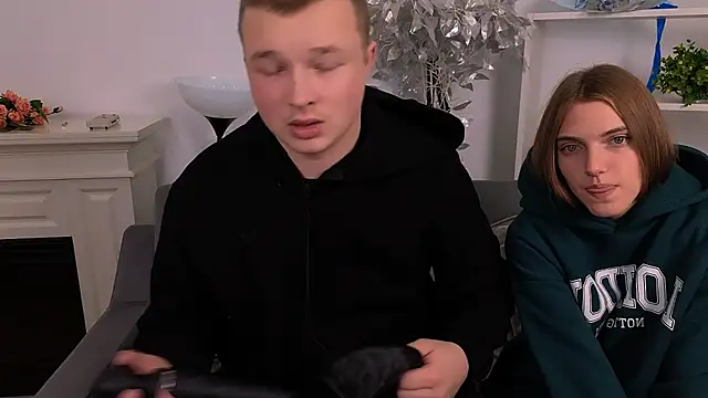  Olli  Stiw  online show from 10-13-25, 08:14