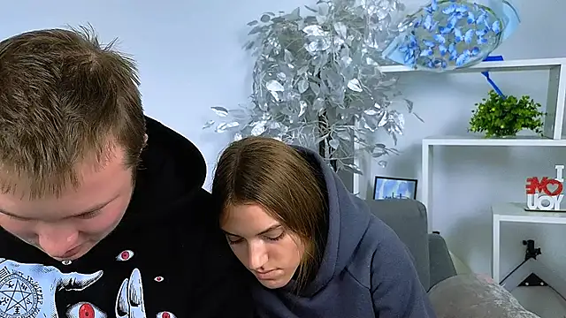  Olli  Stiw  online show from 11-19-25, 08:58