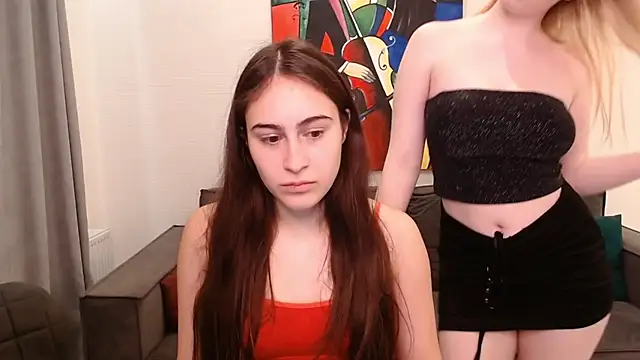 Snapshot of AliceKolltt chatting on 02-04-25, 06:17 AliceKolltt online show from 02-04-25, 06:17