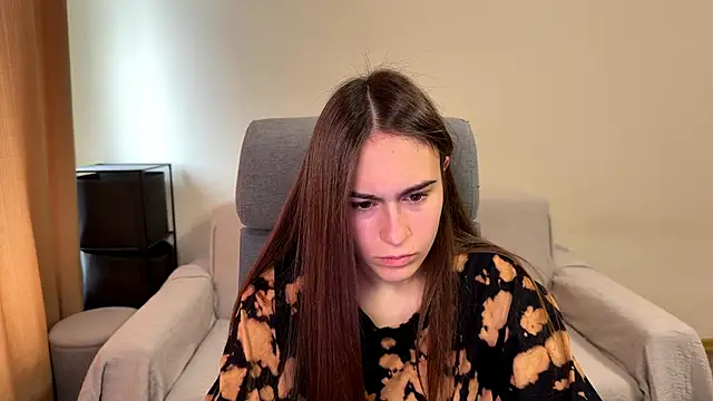 Snapshot of AliceKolltt chatting on 09-28-25, 07:58 AliceKolltt online show from 09-28-25, 07:58