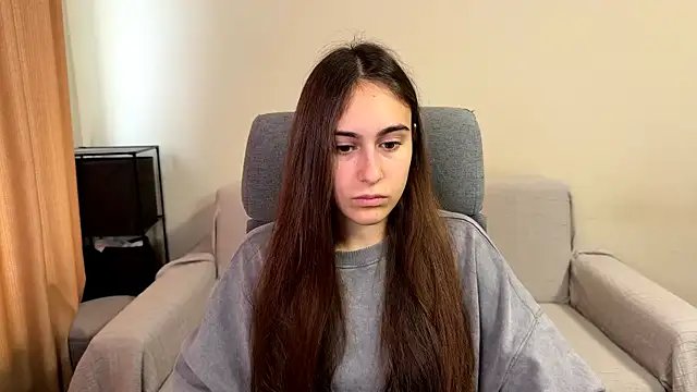 AliceKolltt online show from 10-24-25, 09:49