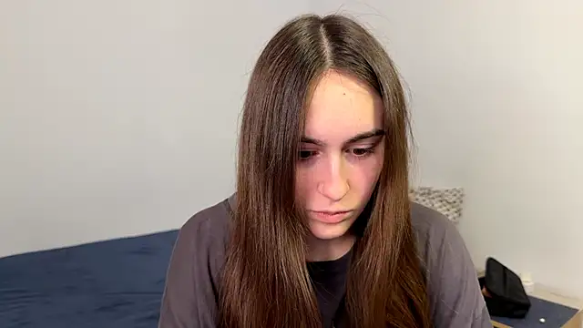 AliceKolltt online show from 04-21-26, 01:53