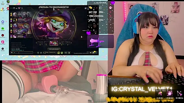 crystal7u7 online show from 09-11-25, 10:37