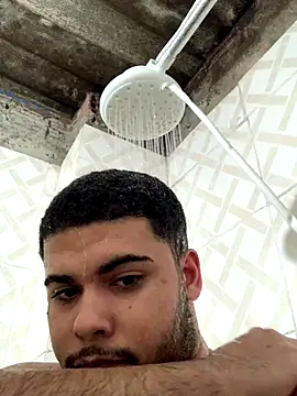 Snapshot of Casal_Safado_ chatting on 09-20-25, 05:08 Casal Safado online show from 09-20-25, 05:08