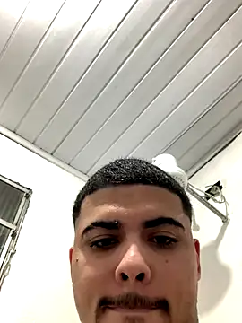 Snapshot of Casal_Safado_ chatting on 10-22-25, 03:29 Casal Safado online show from 10-22-25, 03:29