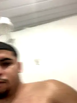 Snapshot of Casal_Safado_ chatting on 10-24-25, 03:58 Casal Safado online show from 10-24-25, 03:58