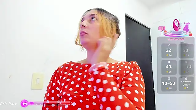 Snapshot of melina_thomson chatting on 11-28-25, 04:26 melina thomson online show from 11-28-25, 04:26