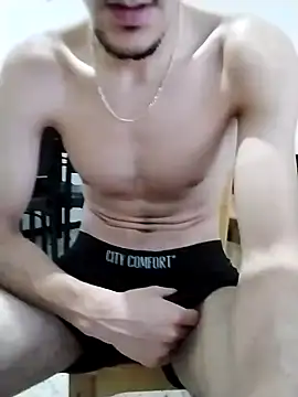 Snapshot of Zoro_23cm chatting on 09-13-25, 10:53 Zoro 23cm online show from 09-13-25, 10:53