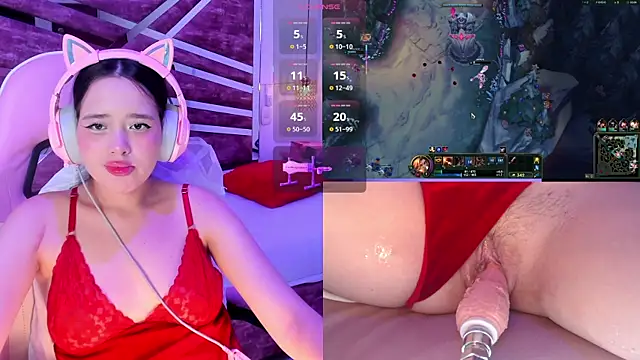 Ashley sa online show from 12-20-25, 05:25