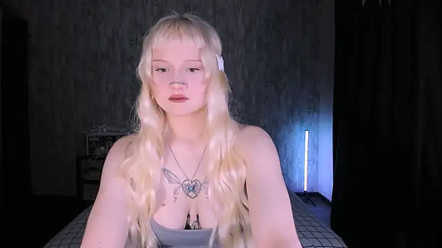 MariaMango online show from 11-07-25, 02:22