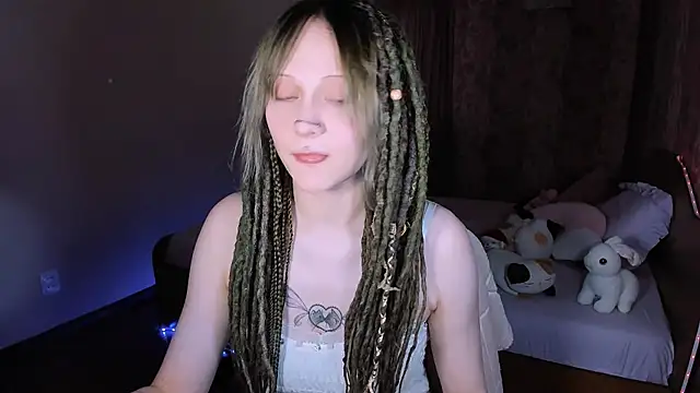 Snapshot of MariaMango chatting on 07-08-26, 01:54 MariaMango online show from 07-08-26, 01:54
