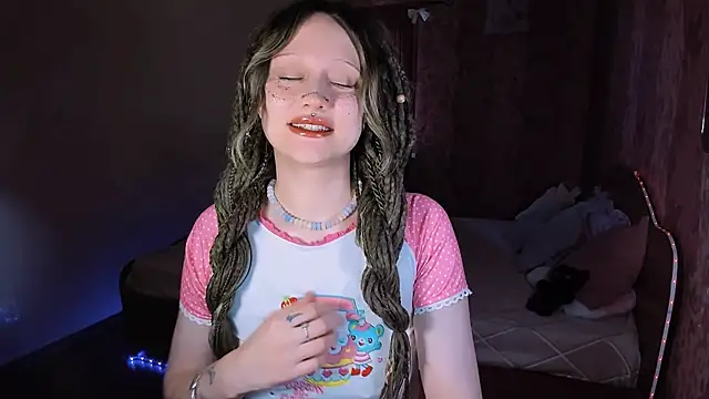 Snapshot of MariaMango chatting on 07-26-26, 04:53 MariaMango online show from 07-26-26, 04:53