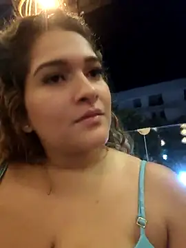 Sara smiiith211 online show from 03-20-25, 12:19