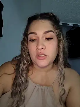 Sara smiiith211 online show from 03-13-26, 03:24