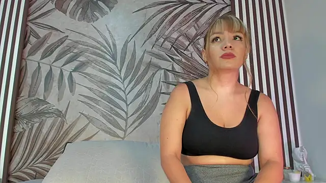 Samaantha-White online show from 09-22-25, 11:45