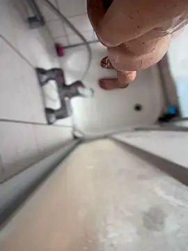 Snapshot of Bennyben8604 chatting on 04-13-26, 10:54 Bennyben8604 online show from 04-13-26, 10:54