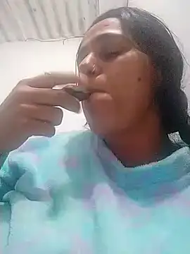 Snapshot of lovecandy_22 chatting on 02-05-25, 06:46 lovecandy 22 online show from 02-05-25, 06:46