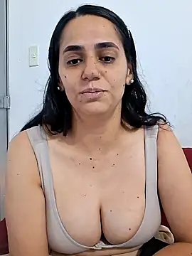 Snapshot of lovecandy_22 chatting on 10-27-25, 10:36 lovecandy 22 online show from 10-27-25, 10:36