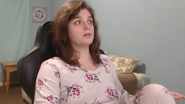 TreeJeanne online show from 12-31-24, 02:51