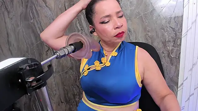 annie wigg online show from 03-23-26, 03:21