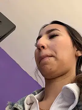  Emma Valka online show from 11-01-25, 03:58