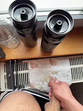 Siggidc2n online show from 03-11-26, 11:16