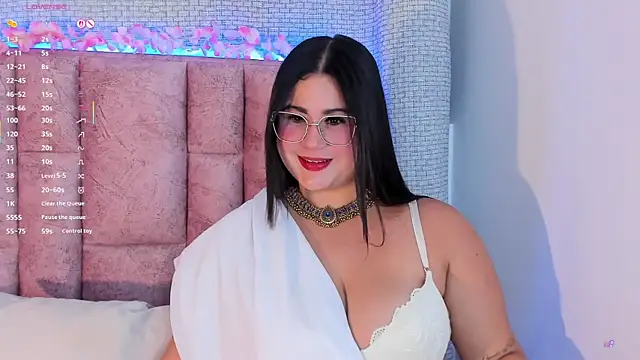 miahkumar online show from 06-18-26, 01:50
