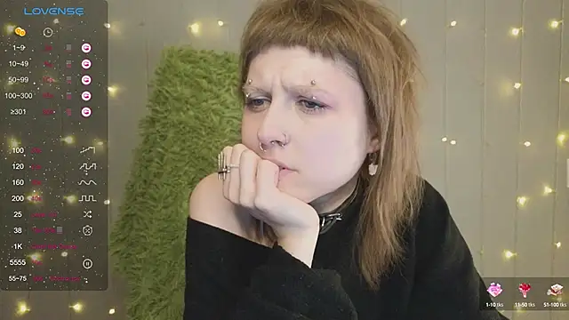 Snapshot of kortny_yo chatting on 12-28-24, 11:48 kortny yo online show from 12-28-24, 11:48