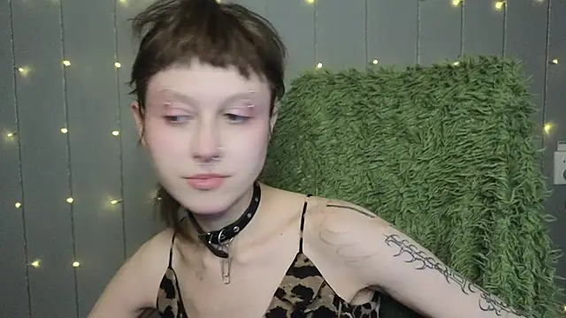 Snapshot of kortny_yo chatting on 01-05-25, 04:06 kortny yo online show from 01-05-25, 04:06