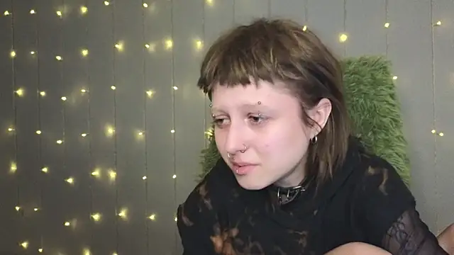 Snapshot of kortny_yo chatting on 02-16-25, 06:10 kortny yo online show from 02-16-25, 06:10